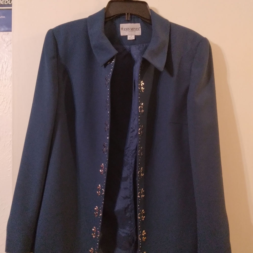 John Meyer Blue Design ladies skirt set.